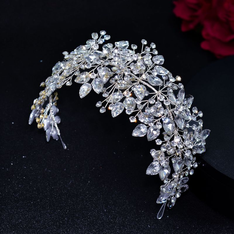 Handgemaakte bruidshoofdtooi met strass steentjes, hartvormig, geperst, zacht haarbandje_voghion.com