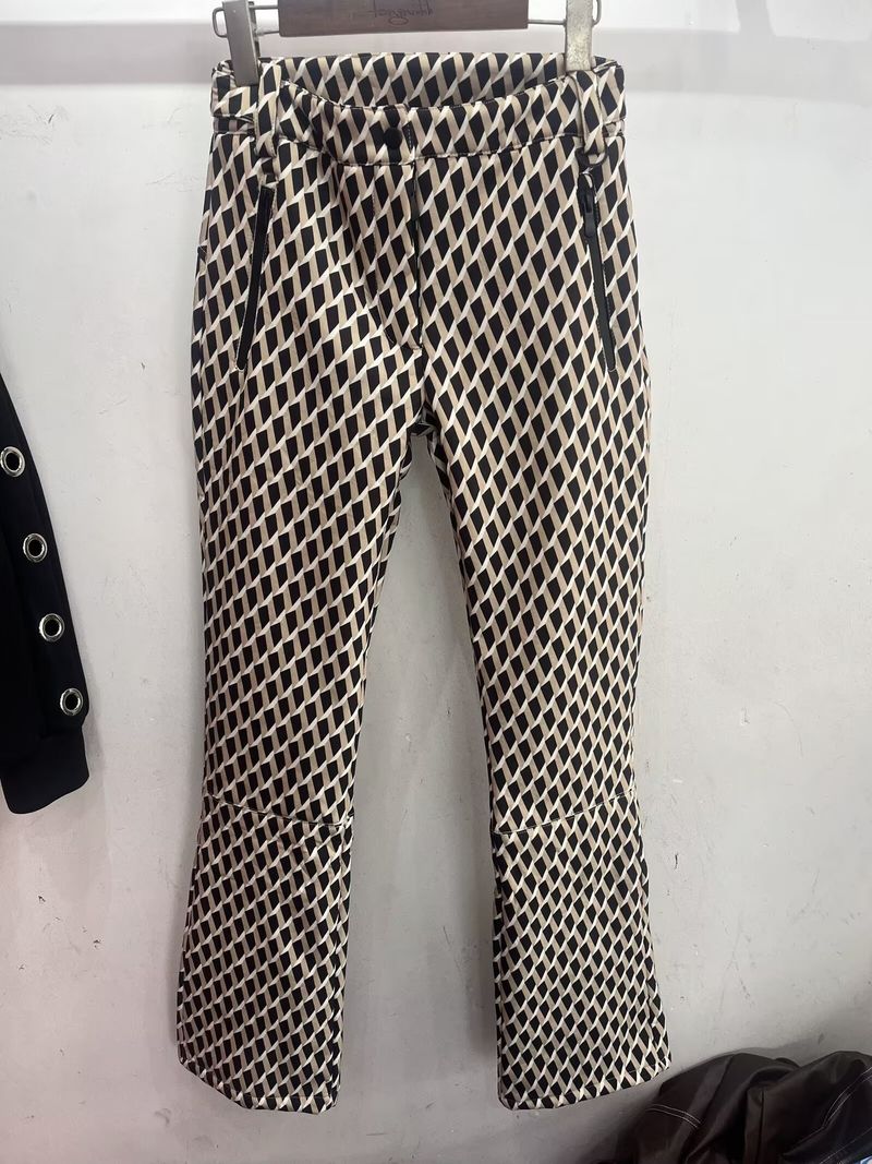 Stijlvolle, nauwsluitende pufferjas voor dames, voor skiën en streetwear - lichtgewicht en warme winterjas met riem (zwart/blauw/grijs/geruit)_voghion.com
