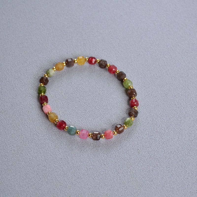 Bracciale elastico semplice ed elegante, dolce e quotidiano, con tormalina, geometrico, colorato e tagliato a cubetti, stile francese, di nicchia_voghion.com