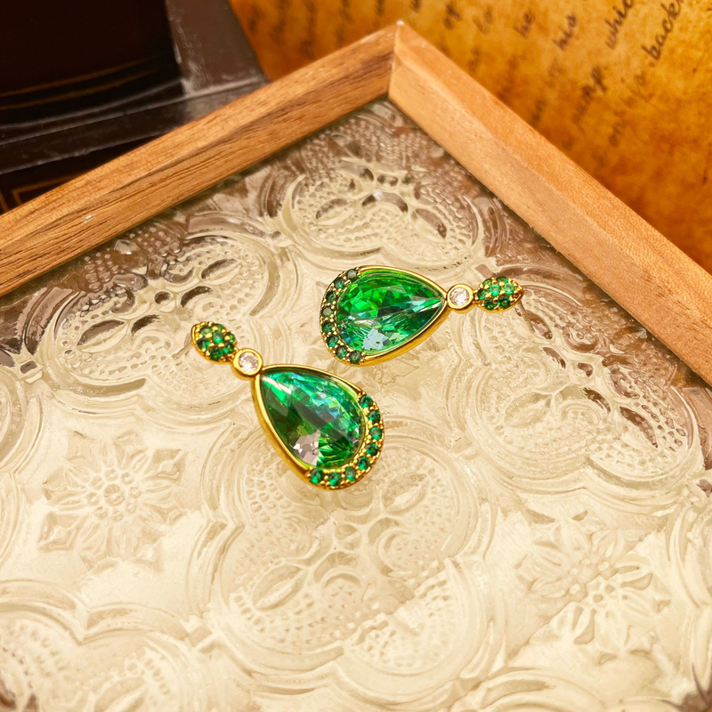 Korean exquisite water droplet shaped emerald green crystal glass set with zirconium earrings, niche fashion and_voghion.com