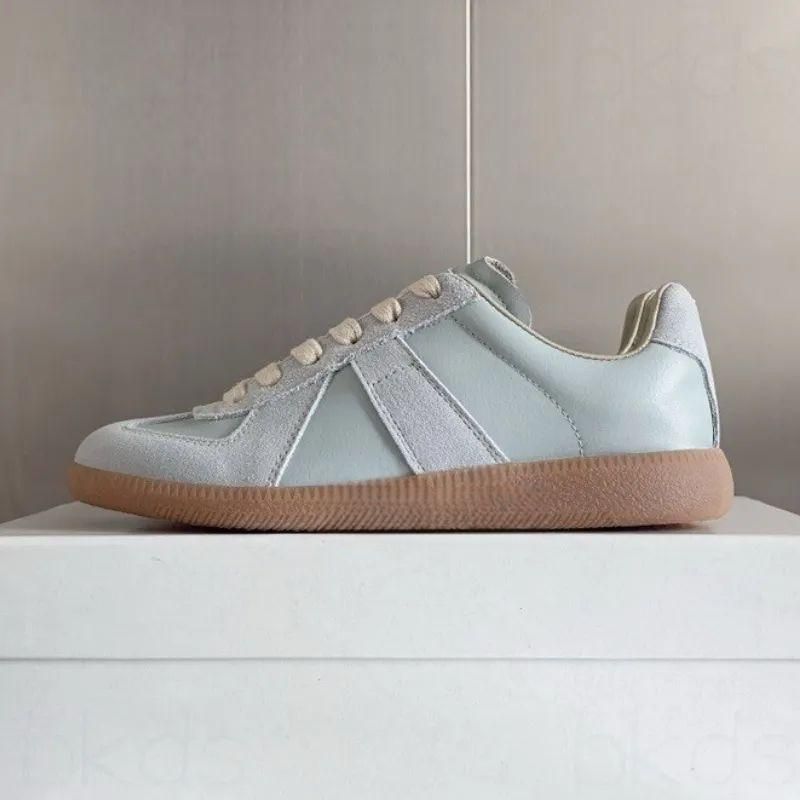 New Style Original Margiela Style Training Versatile Lace-up Unisex Casual Shoes Comfortable Flat Couple White Sneakers_voghion.com
