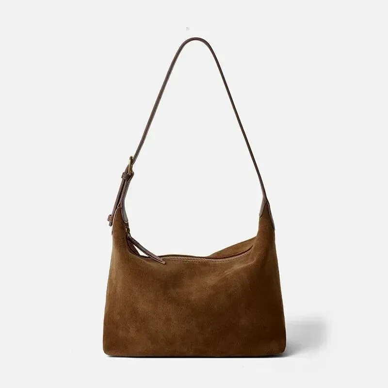 Designer 2025 Echte frauen 2024 Herbst/Winter Neue Stil Matt Kuh Leder Tote High-End-Feeling Casual Einzelnen schulter_voghion.com