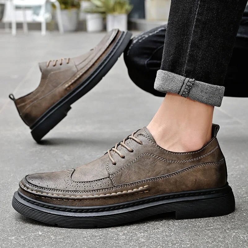Slip da uomo in pelle comoda, casual, trekking, passeggiate, escursionismo, leggero_voghion.com