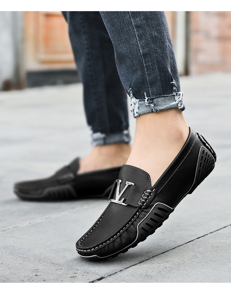 Fashion Men Casual Leather Shoes Luxury Italian Soft Men Loafers Handmade Moccasins Men Breathable Slip On Boat Shoes Plus Size_voghion.com