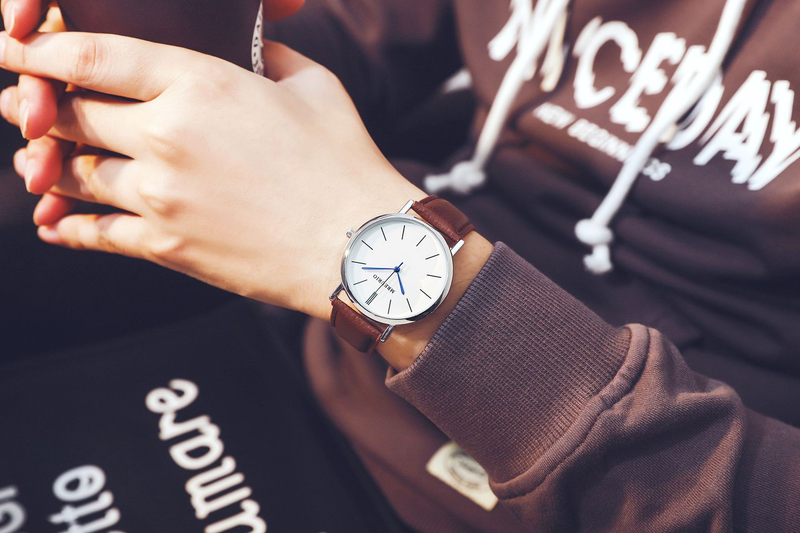 Nordic minimalist fashionable large dial men and women, car strap watch for students_voghion.com