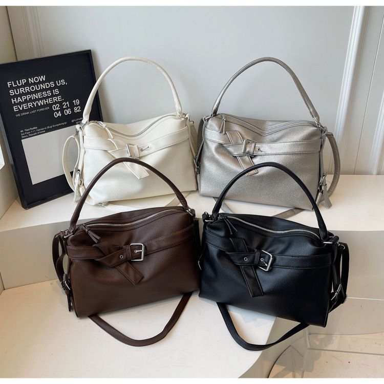 Sac fourre-tout tendance pour femme, grande capacité, en PU souple, avec fermeture éclair, pour un usage quotidien, disponible en noir, beige, marron et argent._voghion.com