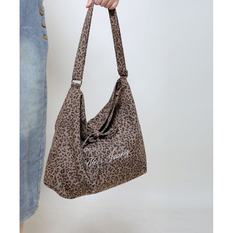 Women's Red Polka Dot Shoulder Bag 2025 New_voghion.com