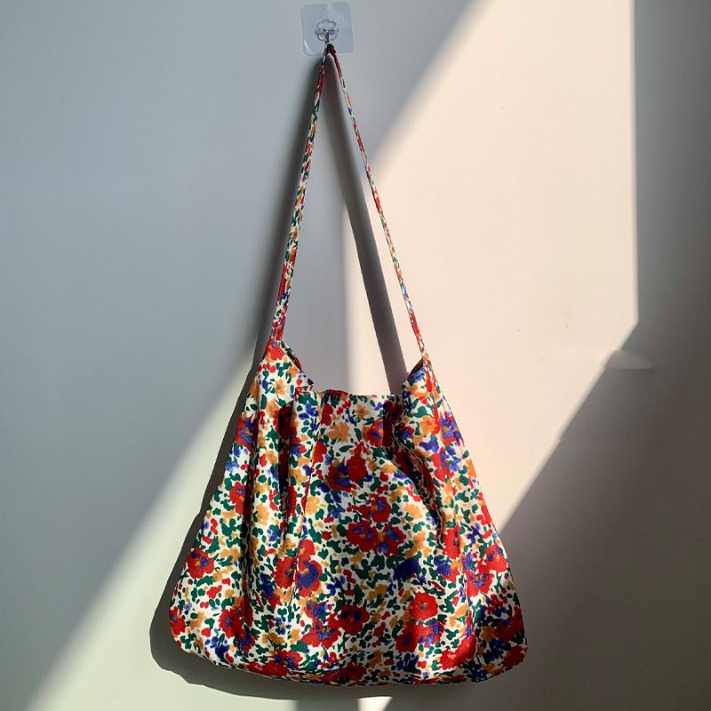 55 stili di borse a tracolla per ragazze, in tela con stampa leopardata, primavera ed estate, con motivo floreale e margherite_voghion.com