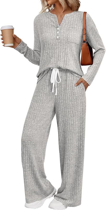 Ribbed Fleece Lounge Set – Cozy Long Sleeve Pajama Set (V-Neck & Pants) | Soft & Breathable (Multiple Colors)_voghion.com