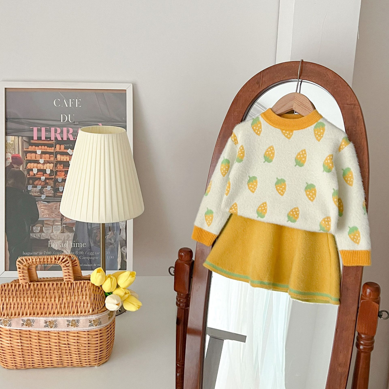 Mädchen pullover erdbeere stricken zwei-stück kleid, baby mädchen herbst und winter neue süße nerz flauschigen kleid_voghion.com