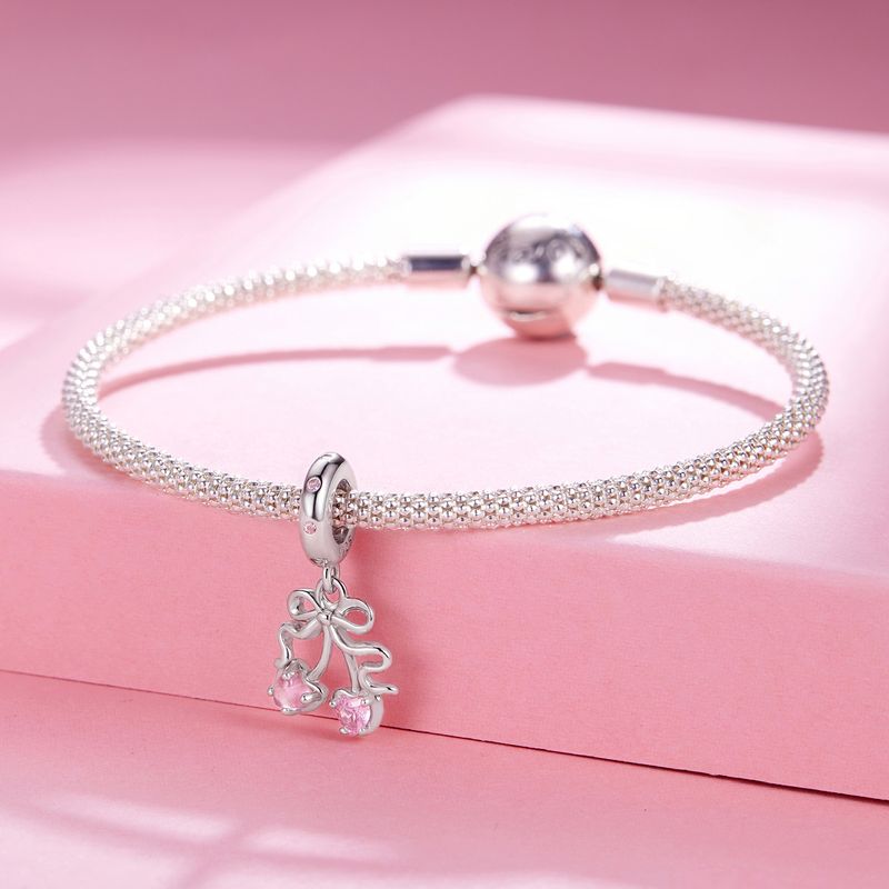 Ciondolo con ciliegia rosa, perline in argento sterling_voghion.com