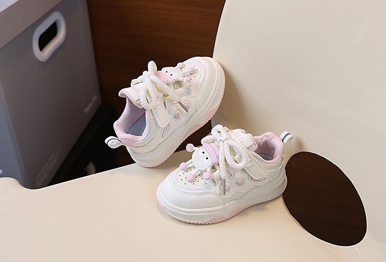XUANMU Scarpette Bianche per Bambini Nuovo Stile Ragazze Cartone Animato Ciondolo Scarpe da Tavola Basse Scarpe Sportive Casual per Ragazzi F0102_voghion.com