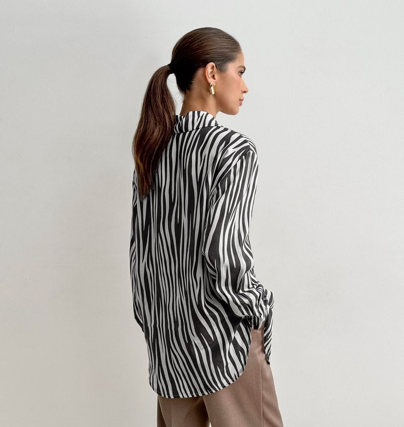 Blusa con estampado floral inspirado en la inspiración: camisa holgada de gran tamaño para mujer, top informal bohemio chic para primavera/verano._voghion.com