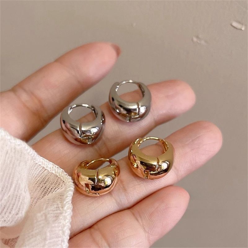 Orecchini a cerchio lisci in argento con goccia d'acqua per donna, stile vintage di Hong Kong di alta qualità, stile minimalista, versatili_voghion.com