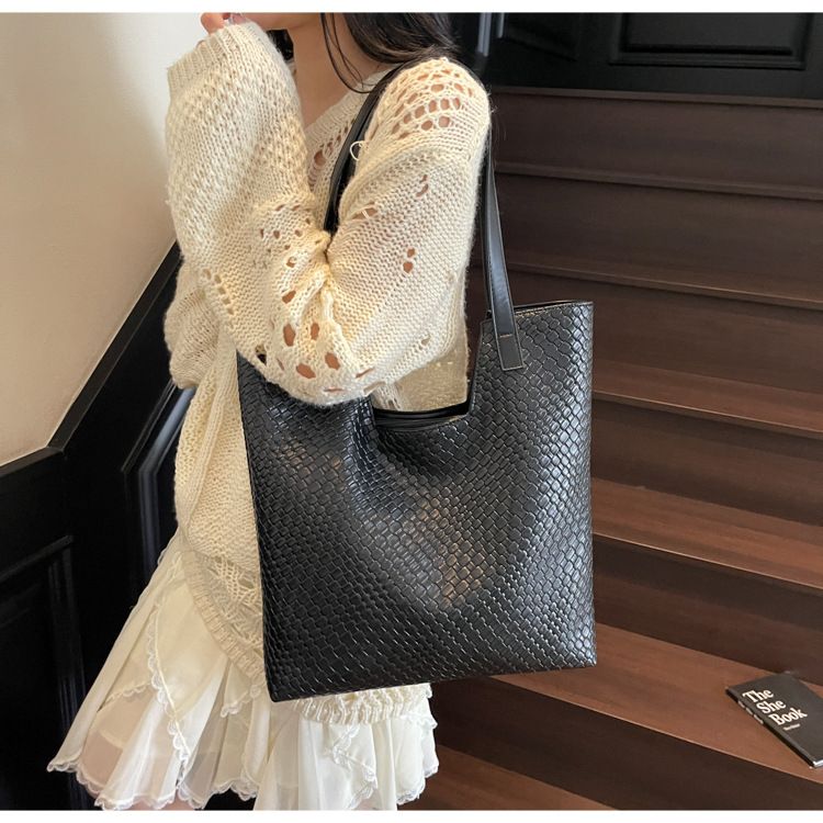 Women's Large Capacity Woven Tote Bag For Work & Travel, Stylish Shoulder Bag With Zipper Closure, Black/Beige/Khaki/Brown_voghion.com