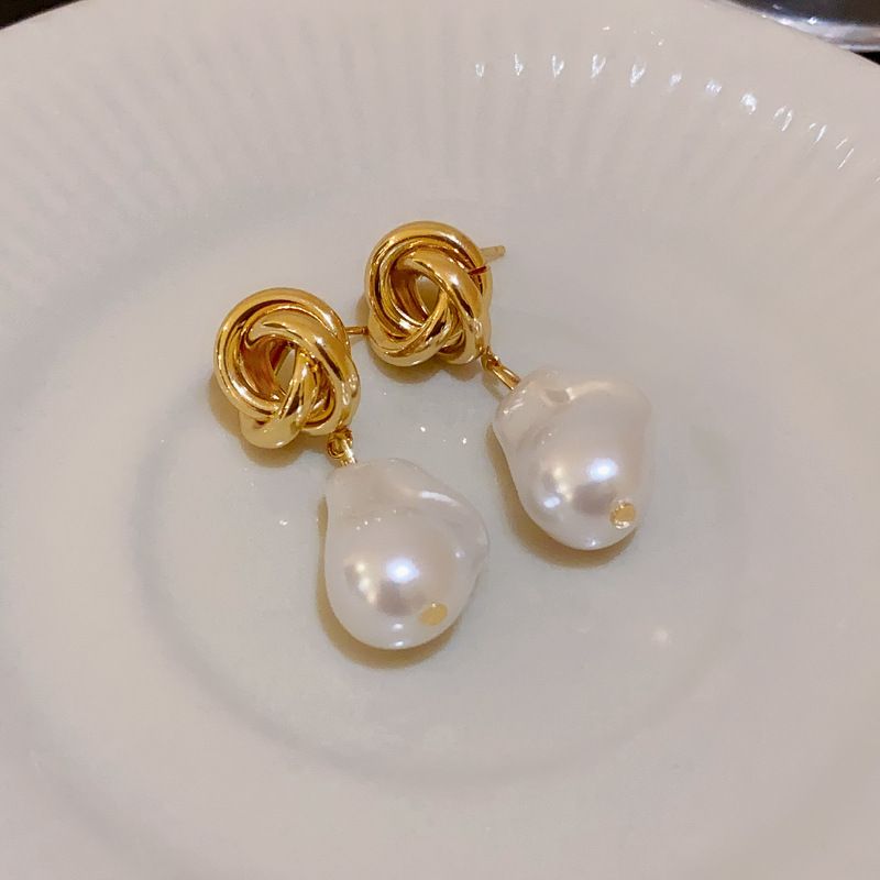 Silver needle pleated flower pearl heart French geometric earrings, niche commuting new and earrings_voghion.com