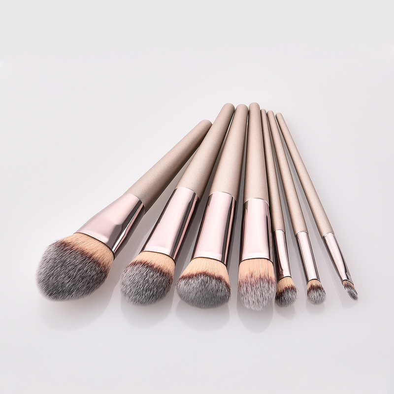 7 Stück Make-up-Pinsel, Make-up-Tools, Augen-Set, Lidschattenpinsel, Champagner-Gold, Kaffeeröhrenpinsel, GUJHUI_voghion.com