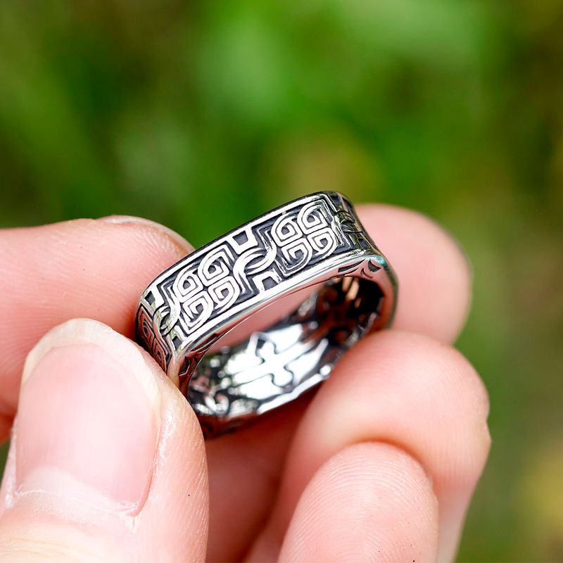 Heiße verkäufe 2024 Neue Ankunft Edelstahl Spezielle Design Quadratische Form Viking Celtic Knot Ring Für Männer Mode Punk Hip Hop_voghion.com