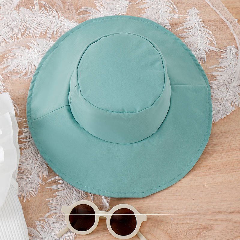 New Summer Girls' Set, Small Medium Children's Diagonal Shoulder Suspender with Flying Sleeves Top+Shorts and Hat Three_voghion.com