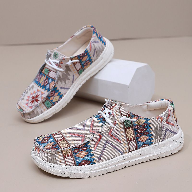 Bohemian style couple canvas casual lightweight loafers, men's and women's cloth shoes, Canvas Loafers_voghion.com