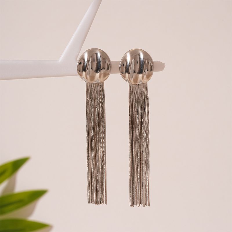 Metallic geometric fringed silver needle earrings elegant niche temperament premium earrings_voghion.com