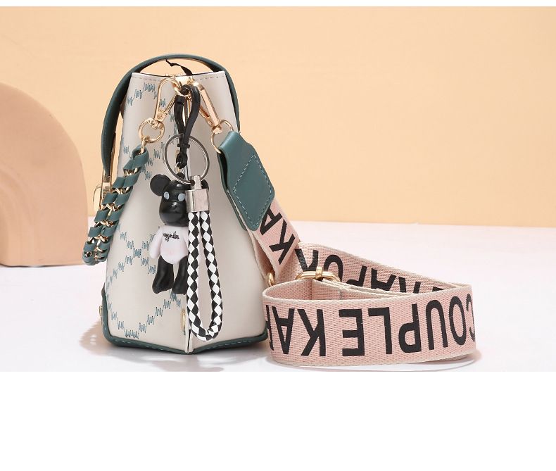 Pequeno verão 2024 novo mini versátil crossbody moda feminina bolsa de telefone móvel_voghion.com