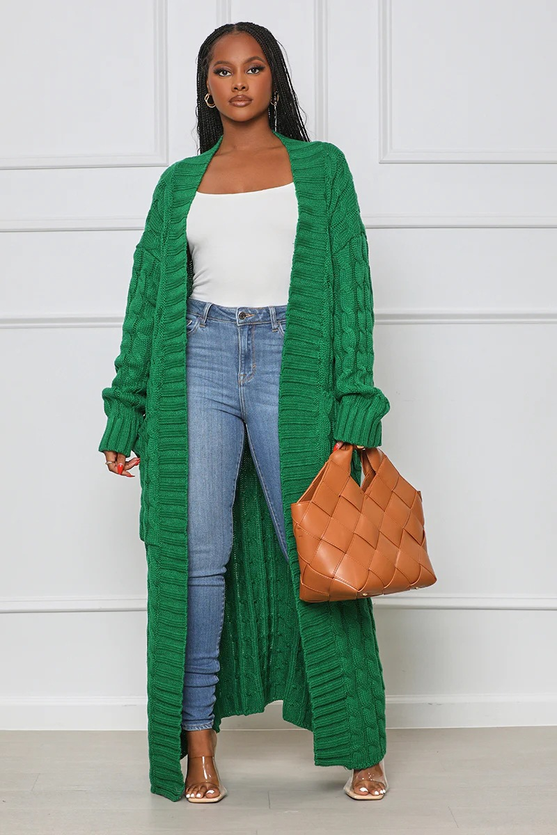 Damenbekleidung Locker gestrickte Strickjacke, gemütliche, übergroße Strickjacke mit Taschen, langer Zopfmuster-Pullovermantel, lockerer Boho-Chic, offene Vorderseite_voghion.com