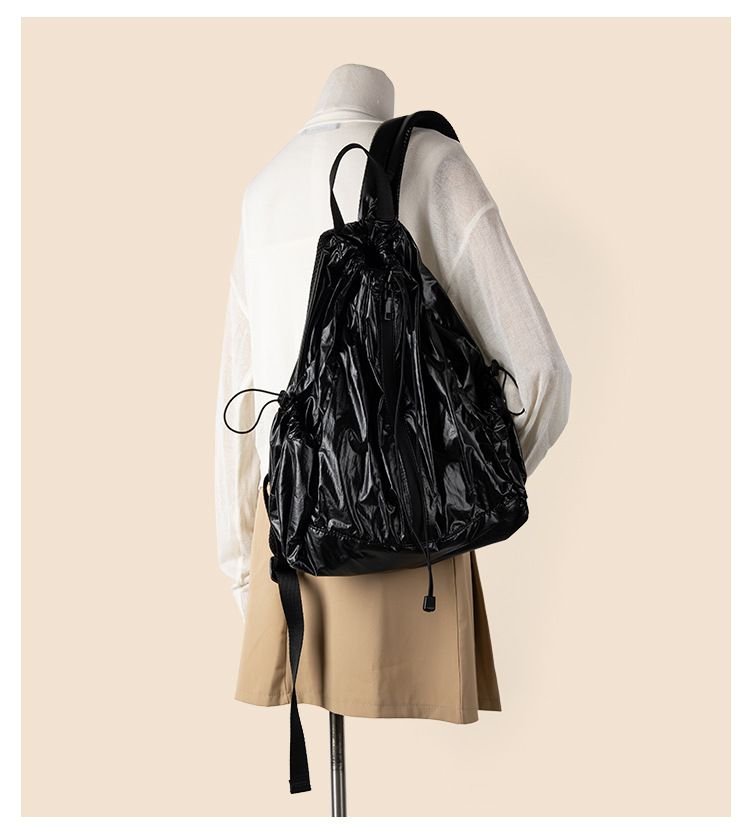 High aesthetic drawstring with niche design, new casual backpack, fashionable women's large capacity student backpack_voghion.com