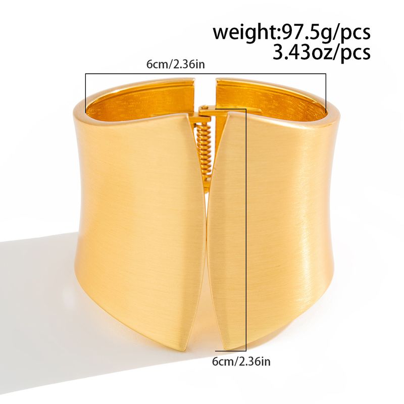 Fashion Accessories Exaggerated Irregular Smooth Surface Bracelet Personalized Metallic Bracelet Set Wide Version Bracelet_voghion.com