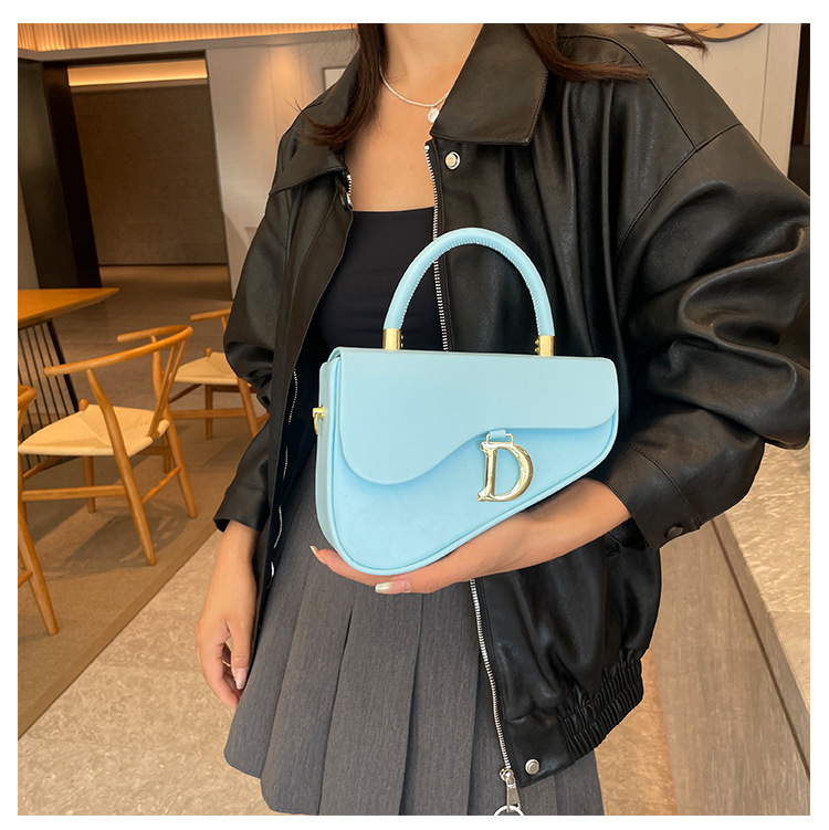 Bags2023 new solid color box bag hard handle handbag personality design versatile shoulder bag fashion Messenger bag_voghion.com