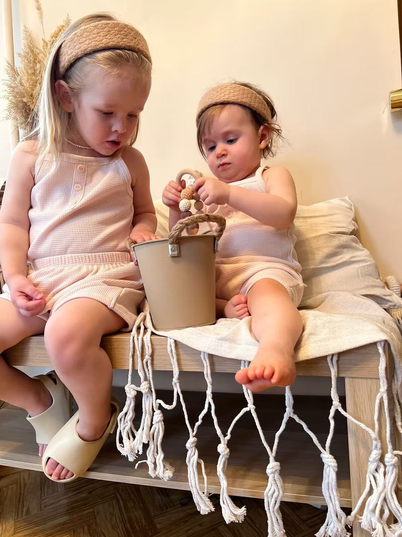 Pijamas de estilo coreano para niños, chaleco para bebé, pantalones cortos para el hogar, ropa informal de punto para niñas_voghion.com