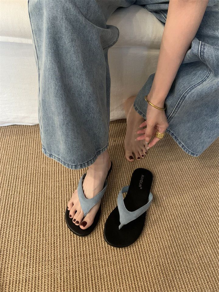 Comode infradito casual antiscivolo con fondo morbido per le vacanze estive da donna, con sandali a punta piatta._voghion.com