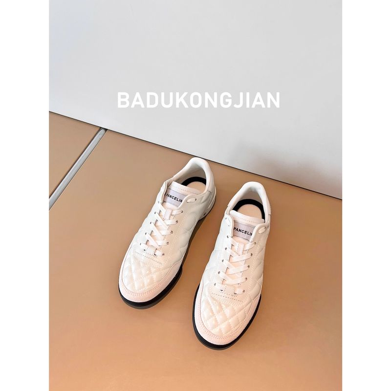 Artículo muy recomendable. No se pueden quitar una vez puestas. Zapatillas de tenis clásicas con cordones, informales, de entrenamiento alemán para mujer, talla 24S._voghion.com