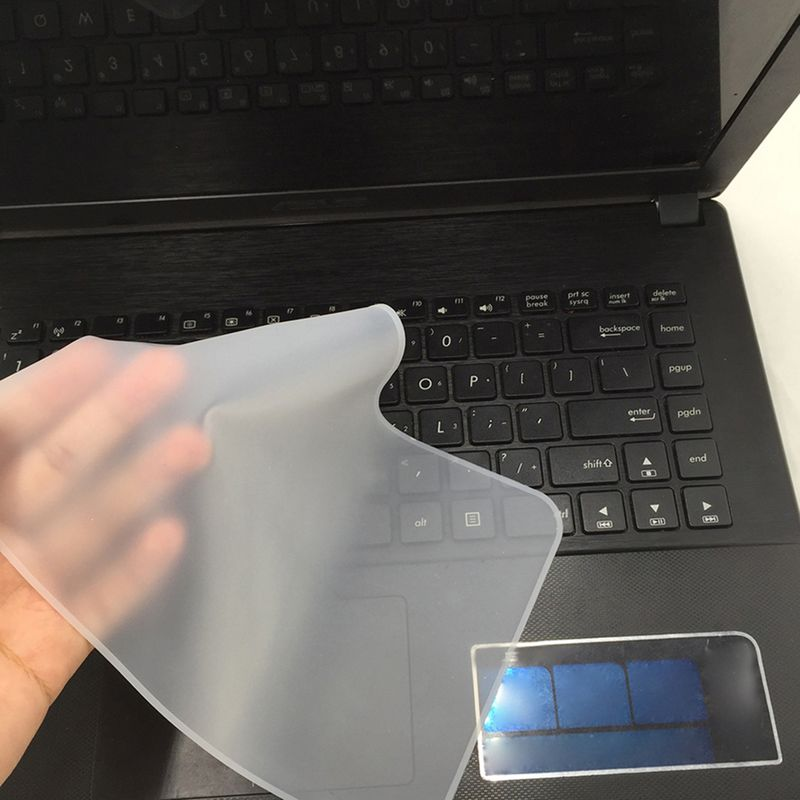 Cover Ultradunne, goed aanvoelende siliconen universele toetsenbordfilm voor laptop_voghion.com