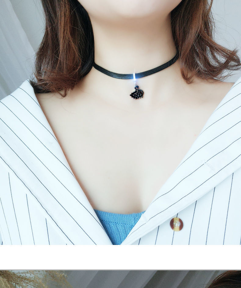 Zwarte Zwaan Choker Ketting Dames Sleutelbeenketting Korte Sieraden Koreaanse Editie Nekkoord Net Rood Eenvoudig_voghion.com