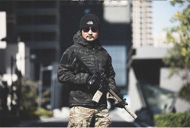 Tactische camouflage winterjas voor heren – winddichte, thermisch reflecterende jas (S-3XL, multi-terreinpatronen, capuchon)_voghion.com