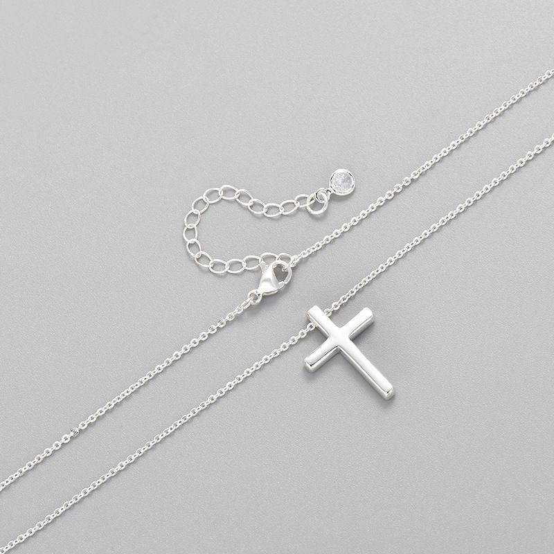 Collana con croce nuova 2024, ciondolo semplice e delicato, elegante e dolce, catena corta per clavicola per donna_voghion.com