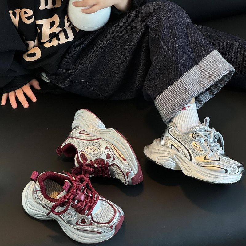 Children's Dad 2025 Autumn New Girls' Mesh Breathable Casual Sports Trendy Boys' Soft Sole Running Shoes_voghion.com