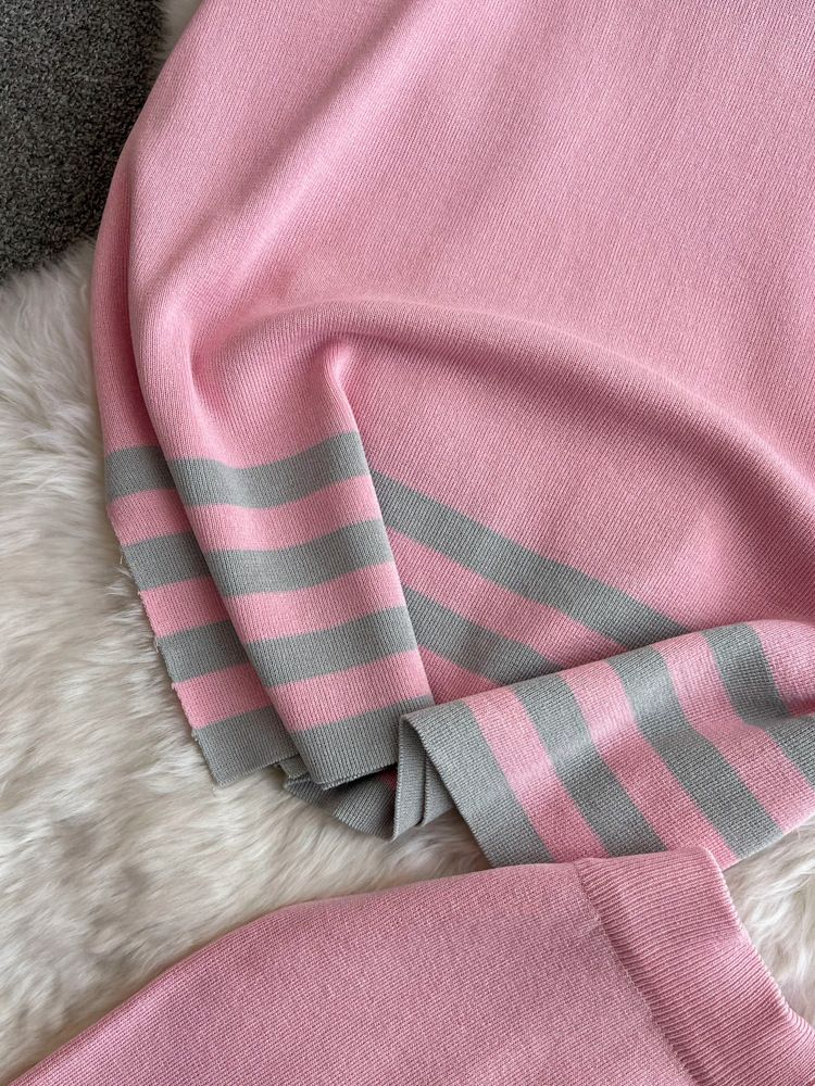 2024 Nuevo traje de moda para mujer primavera estilo coreano cuello en V suelto contraste de color tejido de dos piezas cintura alta pantalones de pierna ancha_voghion.com