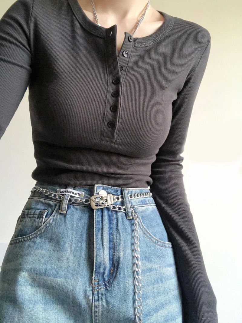 Kurzes, tailliertes Strickshirt mit eckigem Ausschnitt in Übergröße für Damen, neuer Herbst-Winter-Stil, ideal zum Kombinieren, kurzes Top für modebewusste Mädchen_voghion.com