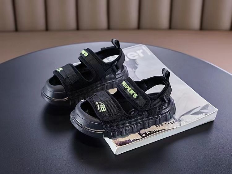 Sandali 2024 Estate Nuove scarpe da spiaggia antiscivolo per ragazze per studenti delle scuole medie e superiori_voghion.com