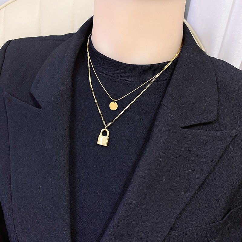 Collana con lucchetto a doppio strato in acciaio al titanio, popolare su Internet, casual alla moda, versatile, cool e indifferente_voghion.com