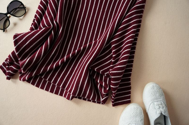 ragazza Autunno Inverno Nuovo Maglione a pipistrello a righe verticali da donna Top DJ-9990 Moda_voghion.com