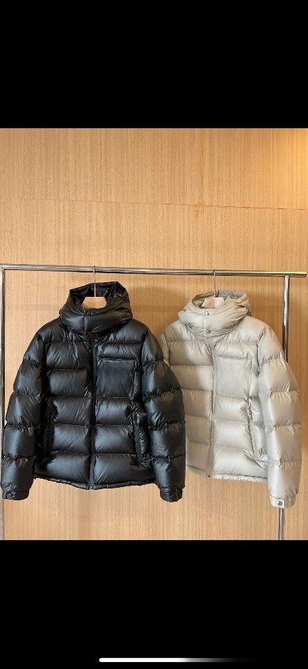 Men's High-Quality Shiny Puffer Jacket With Hood - Trendy & Warm Winter Coat For Urban Style_voghion.com