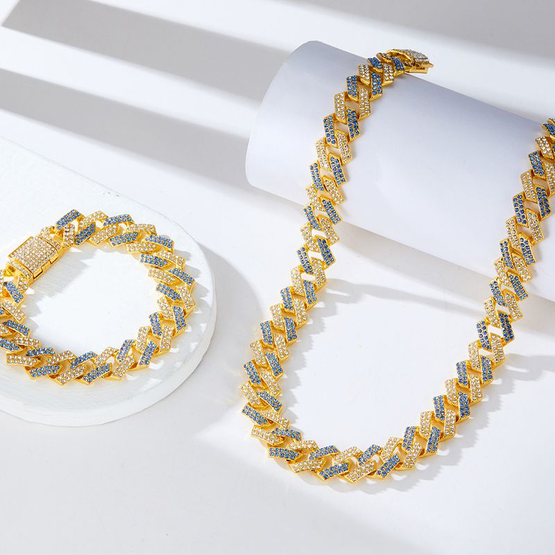 Stilvolles Quarzuhr-Set mit Diamantakzenten und passender Armband-Halsketten-Kombination – perfektes Geschenk für Männer und Frauen_voghion.com