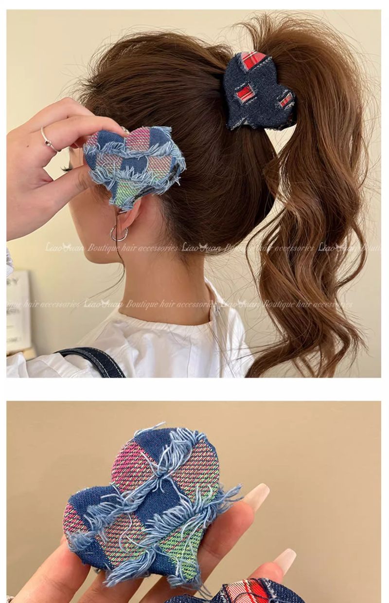 Niche design haute queue de cheval pince à saisir femme 2024 nouvelle haut de gamme amour demi cravate épingle à cheveux arrière tête requin pince_voghion.com