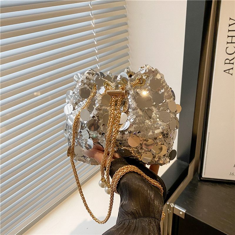 Borsa da sera a tracolla con catena elegante e secchiello da donna, piccola e alla moda, 2025, nuova, alla moda, estiva_voghion.com
