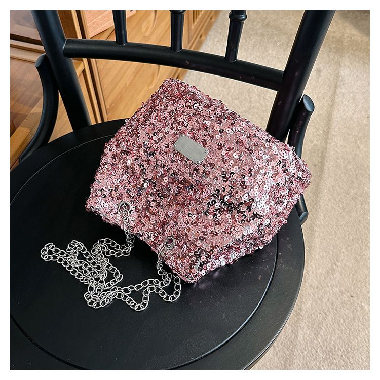 Popolare per la nuova borsa a secchiello con catena glitter estiva da donna 2023, borsa a tracolla a spalla singola con trama di nicchia_voghion.com