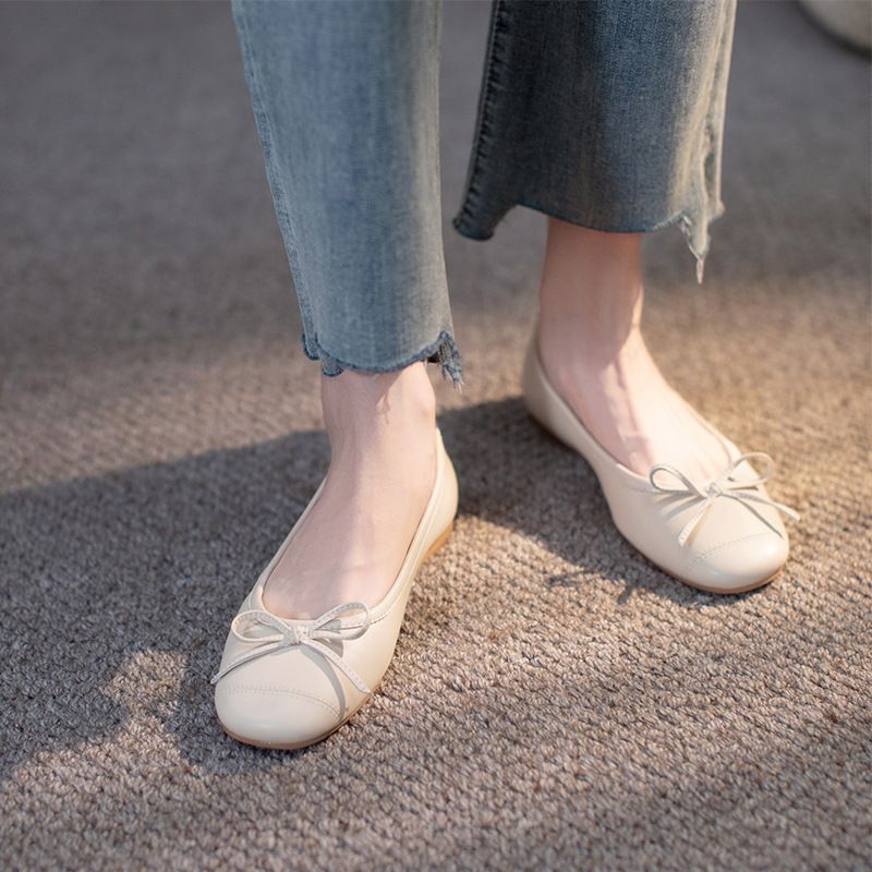 Single shoes flat shoes women's giant soft sheepskin spring and autumn models shallow mouth round head bow ballet small red shoes_voghion.com