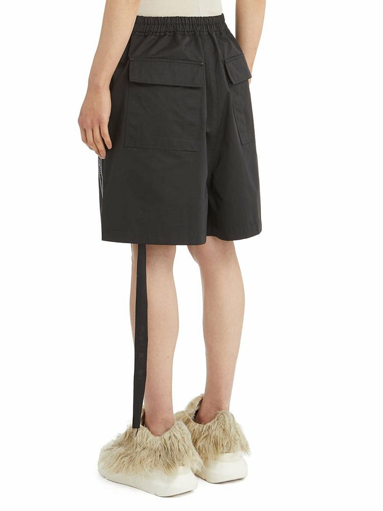 Pantaloncini da skateboard larghi e svasati con toppa a nastro scuro da uomo, casual e larghi_voghion.com